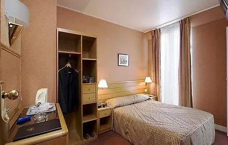 Hotel Marais Grands Boulevards Parigi